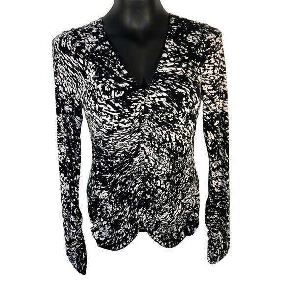 Elie Tahari Tops - Elie Tahari - Women's S/M Blouse Black White Abstract Print Long Ruched Sleeves
